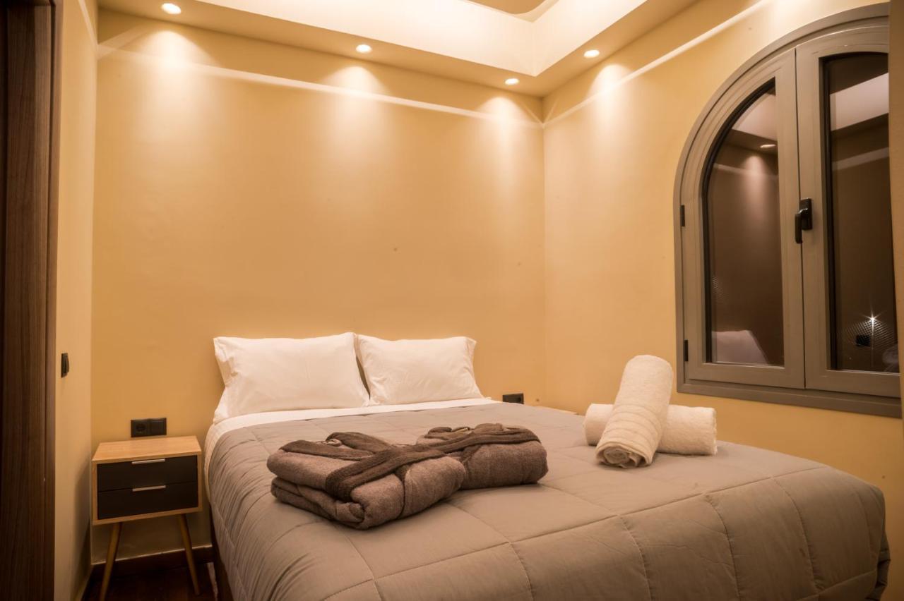 Seven Keys Luxury Suites Achílleion Extérieur photo